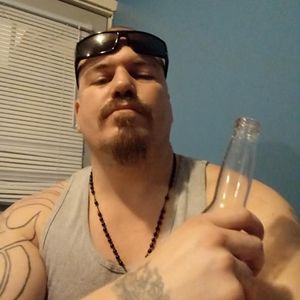 Meet your Posher, Joshua